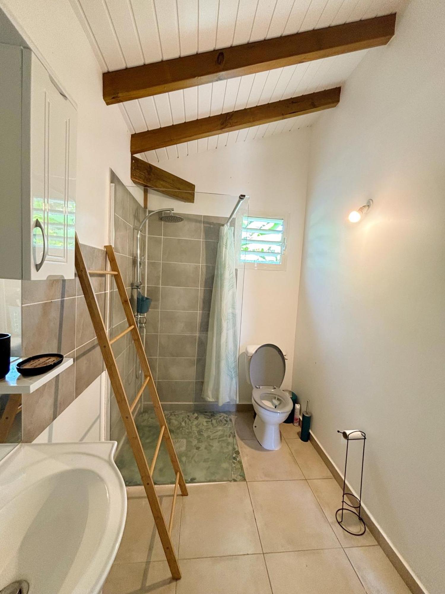 Bunghello Village Piscine & Spa Trois-Rivières Eksteriør billede